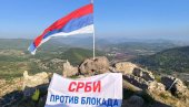 SRBI SA KIM POKAZALI ŠTA MISLE O DOGAĐAJIMA U CENTRALNOJ SRBIJI: Na Zvečanskoj tvrđavi ponosno se vijori srpska trobojka (FOTO/VIDEO)