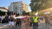 VUČIĆ U BORČI S NARODOM: Građani protiv blokada (FOTO/VIDEO)