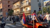 ПОДРШКА БАЈКЕРА: Стигли у Борчу на скуп грађана против блокада (ВИДЕО) ПОДРШКА БАЈКЕРА: Стигли у Борчу на скуп грађана против блокада (ВИДЕО)
