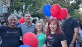 СИНИША МАЛИ СА ГРАЂАНИМА ПРОТИВ БЛОКАДА У ЗЕМУНУ: Борићемо се за Србију управо на овај начин, миром и стабилношћу! (ФОТО/ВИДЕО)