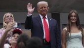 ДОНАЛД ТРАМП ДОШАО СА УНУКОМ НА ФИНАЛЕ УС ОПЕНА И НАСТАО ХАОС: Овако нешто се до сада никад није догодило!
