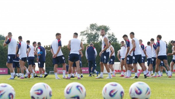 ХИТНО Оперисан фудбалски репрезентативац Србије, дуго неће моћи да игра! ХИТНО Оперисан фудбалски репрезентативац Србије, дуго неће моћи да игра!