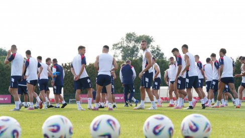 ХИТНО Оперисан фудбалски репрезентативац Србије, дуго неће моћи да игра фудбал! ХИТНО Оперисан фудбалски репрезентативац Србије, дуго неће моћи да игра фудбал!