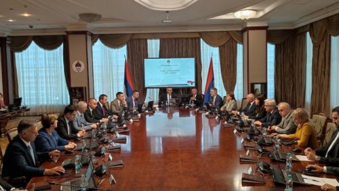 VLADA REPUBLIKE SRPSKE PREUZELA DUŽNOST Savo Minić novi premijer - ovo su ministri u njegovom kabinetu