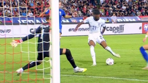 BLICKRIG ENGLEZA! Evo kako je Noni Madueke duplirao prednost Engleske protiv Srbije (VIDEO)