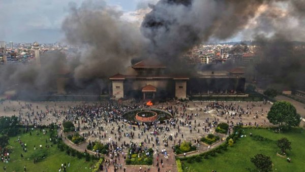 ОГЛАСИО СЕ КРЕМЉ: Ситуација у Непалу измакла контроли ОГЛАСИО СЕ КРЕМЉ: Ситуација у Непалу измакла контроли