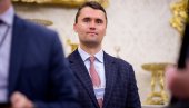 UPUCAN TRAMPOV SARADNIK: Čarli Kirk ranjen u Juti (VIDEO)