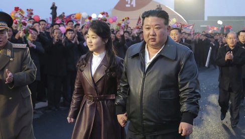 KIM DŽU E U PEKINGU: Učvrstila je status naslednika svog oca