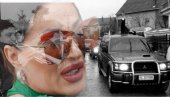 С ЊИМ ИШАО ПО ЦЕЦУ НА ДАН СВАДБЕ: Арканов џип већ 23 године стоји паркиран на Дедињу - стакло напукло - зашто није померен