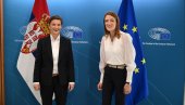 СРДАЧАН ПОЗДРАВ ПРЕД ПОЧЕТАК САСТАНКА: Почео састанак Брнабић и Мецоле у Бриселу у Европском парламенту (ВИДЕО)
