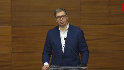 PORED RUŠENJA CRKVE, SADA ŽELE I VOJSKU: Vučić o histeriji zbog vojne parade (VIDEO)