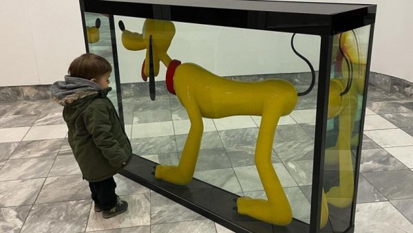 ИЗЛОЖБА СКУЛПТУРА ДИЗНИЈЕВИХ ЈУНАКА ИЗЛОЖБА СКУЛПТУРА ДИЗНИЈЕВИХ ЈУНАКА