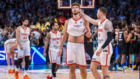 A POSLE MEDALJE, ŠOK! Doneo Turcima srebro, pa odjavio reprezentaciju za sva vremena A POSLE MEDALJE, ŠOK! Doneo Turcima srebro, pa odjavio reprezentaciju za sva vremena