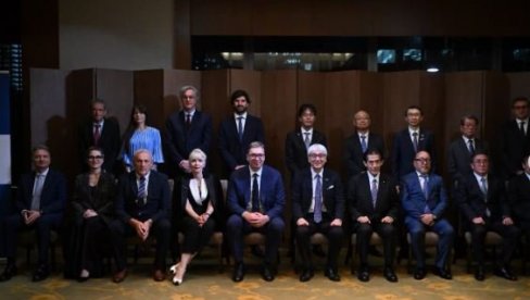 VUČIĆ NA VEČERI SA JAPANSKIM PRIVREDNICIMA: Srbija ima mnogo šta da nauči od njih u poslu