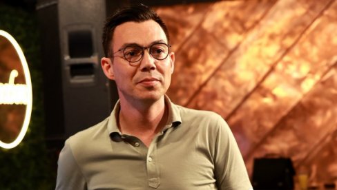 МОЈА ЖИВОТНА ДВАДЕСЕТ ПЕТИЦА: Жељко Васић о јубилеју, почецима и музичкој инспирацији (ФОТО) МОЈА ЖИВОТНА ДВАДЕСЕТ ПЕТИЦА: Жељко Васић о јубилеју, почецима и музичкој инспирацији (ФОТО)