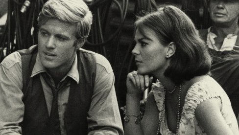 BIO JOJ JE KUM NA VENČANJU, A SUMNJALO SE DA SU IMALI AFERU: Robert Redford do kraja života patio za ženom čija je smrt sve šokirala BIO JOJ JE KUM NA VENČANJU, A SUMNJALO SE DA SU IMALI AFERU: Robert Redford do kraja života patio za ženom čija je smrt sve šokirala