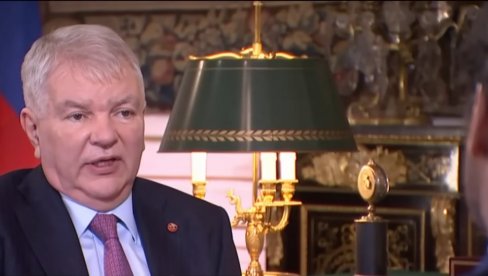OGLASIO SE RUSKI AMBASADOR U FRANCUSKOJ: Rusija nema nikakve veze sa protestima