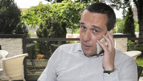 POSLE VESTI DA JE OSVOJIO KOLEGINICU Mladen se oglasio o NOVOJ devojci: Dea je moja bivša, nemam ja ništa...