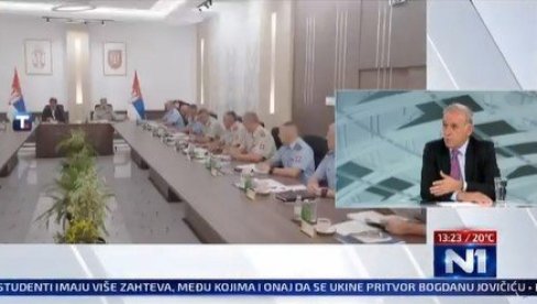 JESI LI TI TO SAM SMISLIO, GENERALE? Jovanov odgovorio Ponošu: Ženi si se skrivao pod suknjom i tako proveo svaki rat (VIDEO) JESI LI TI TO SAM SMISLIO, GENERALE? Jovanov odgovorio Ponošu: Ženi si se skrivao pod suknjom i tako proveo svaki rat (VIDEO)