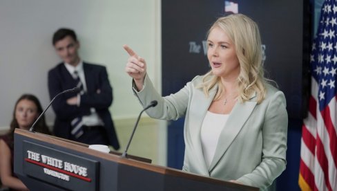 ПОРТПАРОЛКА БЕЛЕ КУЋЕ ПОД ЗАШТИТОМ ТАЈНЕ СЛУЖБЕ: Пуцњава на Кирка отворила питање безбедности званичника ПОРТПАРОЛКА БЕЛЕ КУЋЕ ПОД ЗАШТИТОМ ТАЈНЕ СЛУЖБЕ: Пуцњава на Кирка отворила питање безбедности званичника