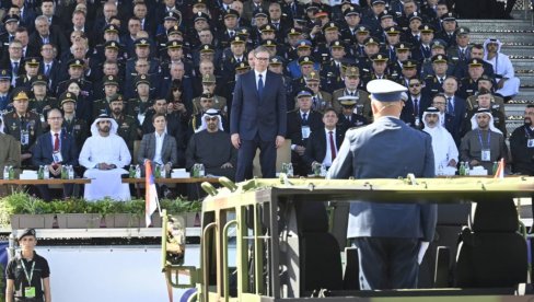 SNAGA SRBIJE: Veličanstveni snimci sa vojne oarade (VIDEO)