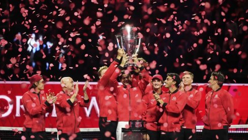FRIC ZA TROFEJ! Tim sveta osvojio Lejver kup