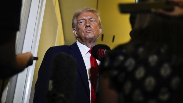 ИРАН ЛИКУЈЕ НА САВ ГЛАС: ЈОШ ЈЕДАН НЕУСПЕХ ТРАМПА! Овоме се Американци уопште нису надали!