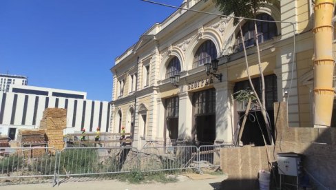 Mali i Selaković obilaze radove na Istorijskom muzeju Srbije (VIDEO) Mali i Selaković obilaze radove na Istorijskom muzeju Srbije (VIDEO)