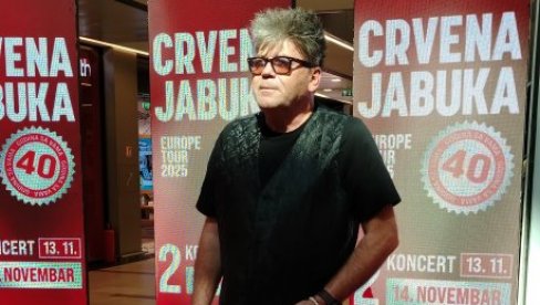 SVAKA POZORNICA JE NOVA MUZIČKA BAJKA: Dražen Žerić Žera o jubileju Crvene jabuke“ i popularnosti (FOTO) SVAKA POZORNICA JE NOVA MUZIČKA BAJKA: Dražen Žerić Žera o jubileju Crvene jabuke“ i popularnosti (FOTO)