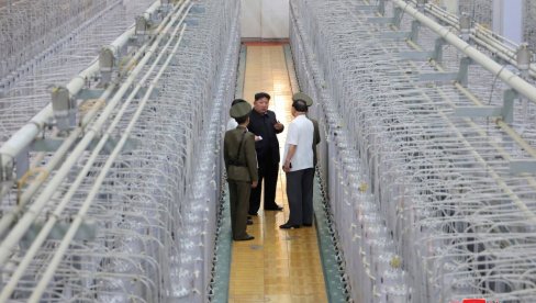 SEUL UPOZORAVA: Kim DŽong Un ima uranijum za više od 40 nuklearnih bombi