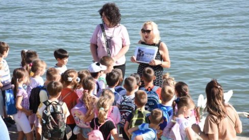 DRUŽENJE SA VATROGASCIMA: Mališani obišli lokalnu samoupravu u sklopu projekta Malac u lokalnoj zajednici