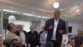 ХАЛО, ВИКТОРЕ Трамп прекинуо Орбанову вечеру: Изненадни позив из САД мађарском лидеру (ВИДЕО)