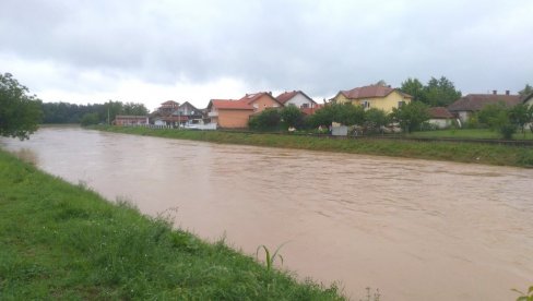 SPREČAVANJE POPLAVA: Uređuje se korito reke Mlave u naselju Rašanac