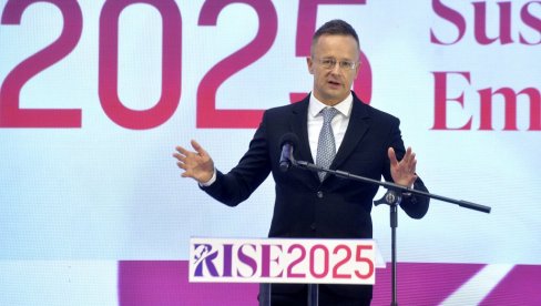 ŽENA OSNOVA JAKE PORODICE Sijarto: Mađarska i Srbija imaju iste porodične vrednosti ŽENA OSNOVA JAKE PORODICE Sijarto: Mađarska i Srbija imaju iste porodične vrednosti