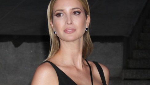 IVANKA TRAMP U NAJPROVOKATIVNIJEM IZDANJU IKADA: Da li ova žena ima najbolje noge na svetu? (FOTO) IVANKA TRAMP U NAJPROVOKATIVNIJEM IZDANJU IKADA: Da li ova žena ima najbolje noge na svetu? (FOTO)