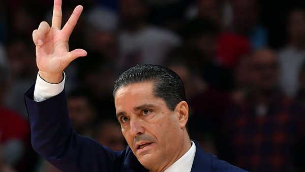 БОМБА У ЕВРОЛИГИ: Јанис Сферопулос се враћа у најелитније европско такмичење?!