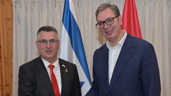 ВУЧИЋ ЈЕ ЈЕДАН ОД НАЈИМПРЕСИВНИХ ЛИДЕРА У ЕВРОПИ! Министар спољних послова Израела: Имао сам част да се данас састанем с њим (ФОТО) ВУЧИЋ ЈЕ ЈЕДАН ОД НАЈИМПРЕСИВНИХ ЛИДЕРА У ЕВРОПИ! Министар спољних послова Израела: Имао сам част да се данас састанем с њим (ФОТО)