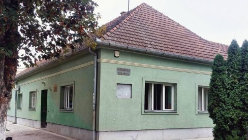 OPREZ ZBOG POJAVE ŠUGE: U Sefkerinu, u južnom Banatu, registrovano šest izolovanih slučajeva zaraze kod dece OPREZ ZBOG POJAVE ŠUGE: U Sefkerinu, u južnom Banatu, registrovano šest izolovanih slučajeva zaraze kod dece