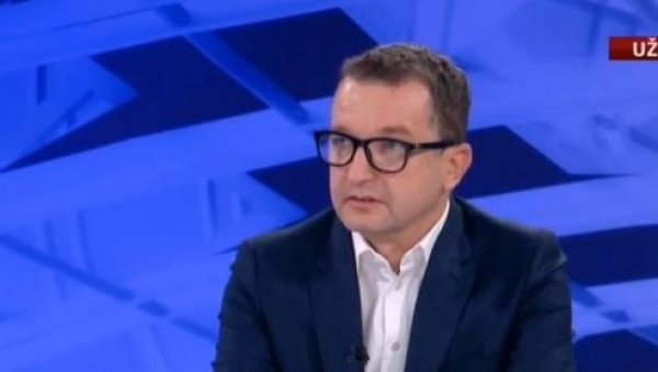 ЛИЦЕМЕРИ: Словенци шаљу подршку српским блокадерима, а у њиховој Словенији за такве имају само пендреке (ВИДЕО)
