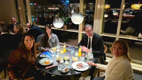 U KOPENHAGENU JE SVE MOGUĆE Vučić: Danska je zemlja čuda! U KOPENHAGENU JE SVE MOGUĆE Vučić: Danska je zemlja čuda!