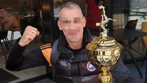 DARKO POGINUO DOK JE ŽURIO KUĆI JER MU SE ŽENA PORAĐALA: Potresni detalji nesreće u Mladenovcu (FOTO) DARKO POGINUO DOK JE ŽURIO KUĆI JER MU SE ŽENA PORAĐALA: Potresni detalji nesreće u Mladenovcu (FOTO)