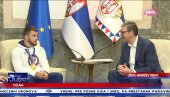 PRIJEM ZA SVETSKOG ŠAMPIONA: Osvajač zlatne medalje Komarov kod predsednika Vučića (VIDEO)