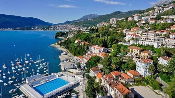 ДВА ЛЕТЊА МЕСЕЦА СА 70 ИНСПЕКТОРА: Преко 6.000 неправилности на приморју