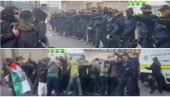ŽESTOK OBRAČUN U IRSKOJ: Policija pendrecima i biber sprejem rasterala blokadere