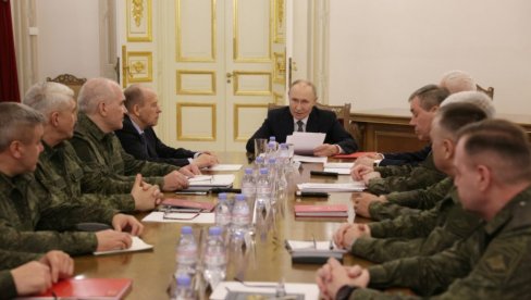 PUTIN O SITUACIJI NA RATIŠTU: Ukrajina se povlači duž cele linije fronta, inicijativa u potpunosti u našim rukama PUTIN O SITUACIJI NA RATIŠTU: Ukrajina se povlači duž cele linije fronta, inicijativa u potpunosti u našim rukama