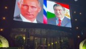 PUTIN DOPUTOVAO U POSETU TADŽIKISTANU: Ukazana mu ogromna počast na aerodromu (VIDEO)