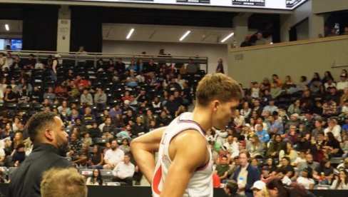 NOVI ŠOK! Bogdan Bogdanović u bolovima napustio teren (VIDEO) NOVI ŠOK! Bogdan Bogdanović u bolovima napustio teren (VIDEO)