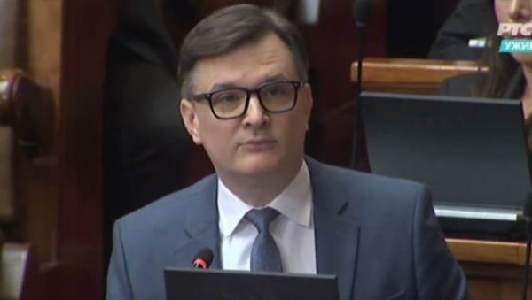 МИ ЗАПРАВО ПОМАЖЕМО ВАШЕ ТАЈКУНЕ: Јованов поставио на место Ђиласа (ВИДЕО)