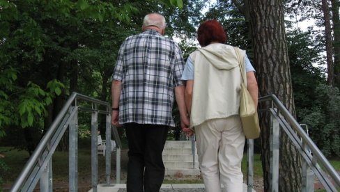 STAROSNA GRANICA ZA PENZIJU IDE NA 70 GODINA U NEMAČKOJ: Evo kada će taj sistem da zaživi i da li je ta granica konačna STAROSNA GRANICA ZA PENZIJU IDE NA 70 GODINA U NEMAČKOJ: Evo kada će taj sistem da zaživi i da li je ta granica konačna