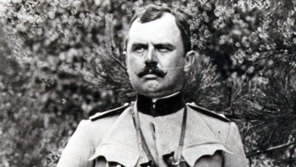 НИ ПОСЛЕ 110 ГОДИНА НЕМА ДОСТОЈНОГ СПОМЕНИКА НАЈСЛАВНИЈЕМ БРАНИОЦУ БЕОГРАДА: Мајору Гавриловићу меморијал дугују и престоница и Чачак